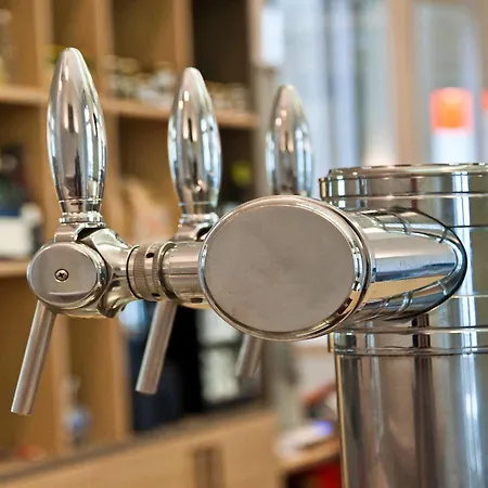 阿维尼翁ho36酒店 酒店 2*